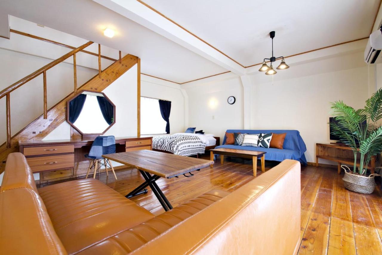 にらい恩納　一本松 Apartment Onna Exterior foto